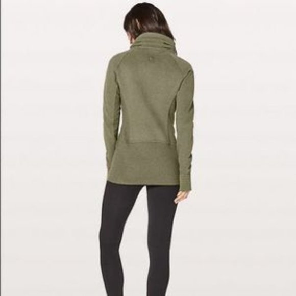 SOLD!! Lululemon Radiant Jacket Fatigue Green 2 - Picture 3 of 7